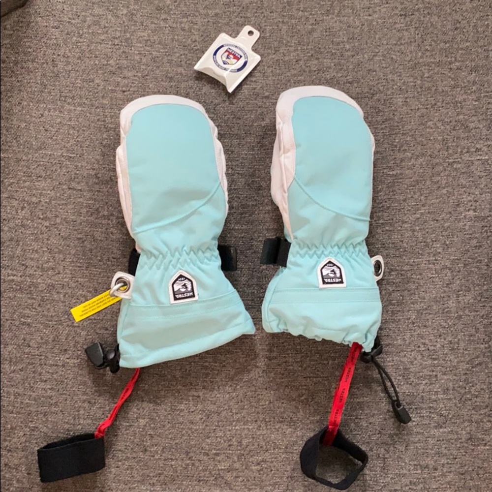 Hestra Heli Mittens Size 7 - Never worn!